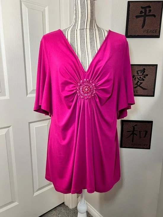 ECI Fushsia Beaded patchwork short sleeve tunic, V-neck blouse plus size XXL - Picture 3 of 11